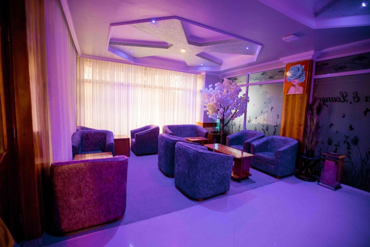 Hadjens Hotel Mwanza Exteriör bild